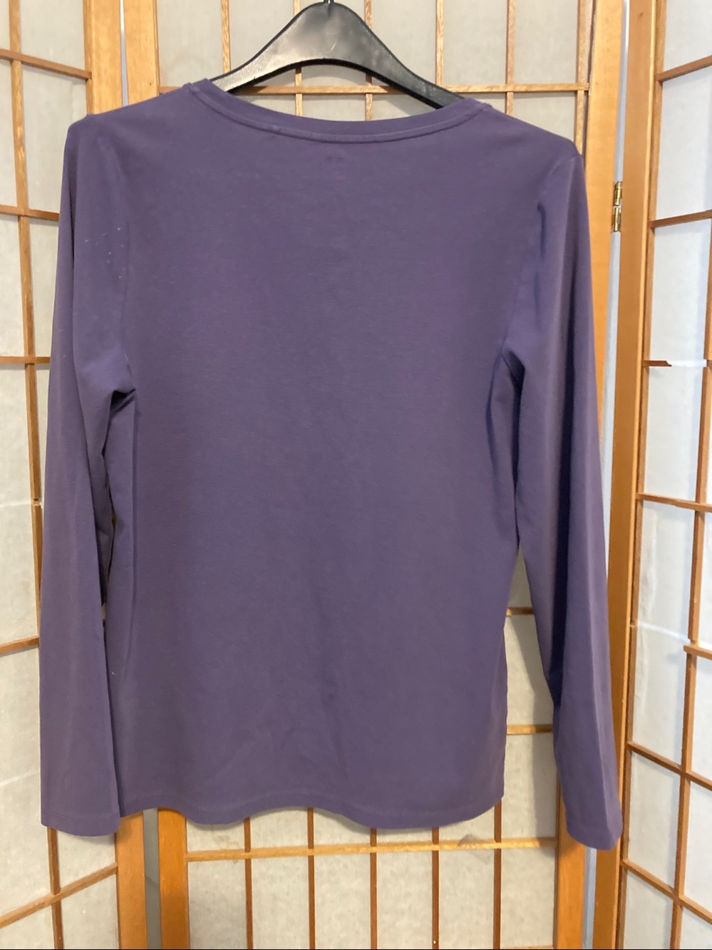 Uniqlo Women's Long Sleeve Crew Tee — Plum Purple - Picture 2 of 3